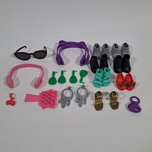 Boxy Girls Lot Shoes Earrings Headphones Sunglasses Brush Purse Accessories